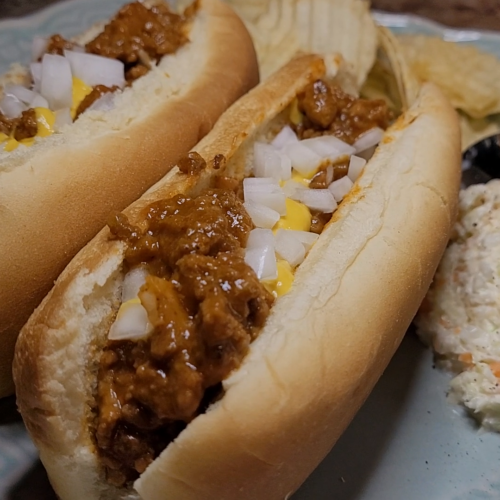 Crockpot Hot Dog Chili Sauce - In the Kitchen with Momma Mel